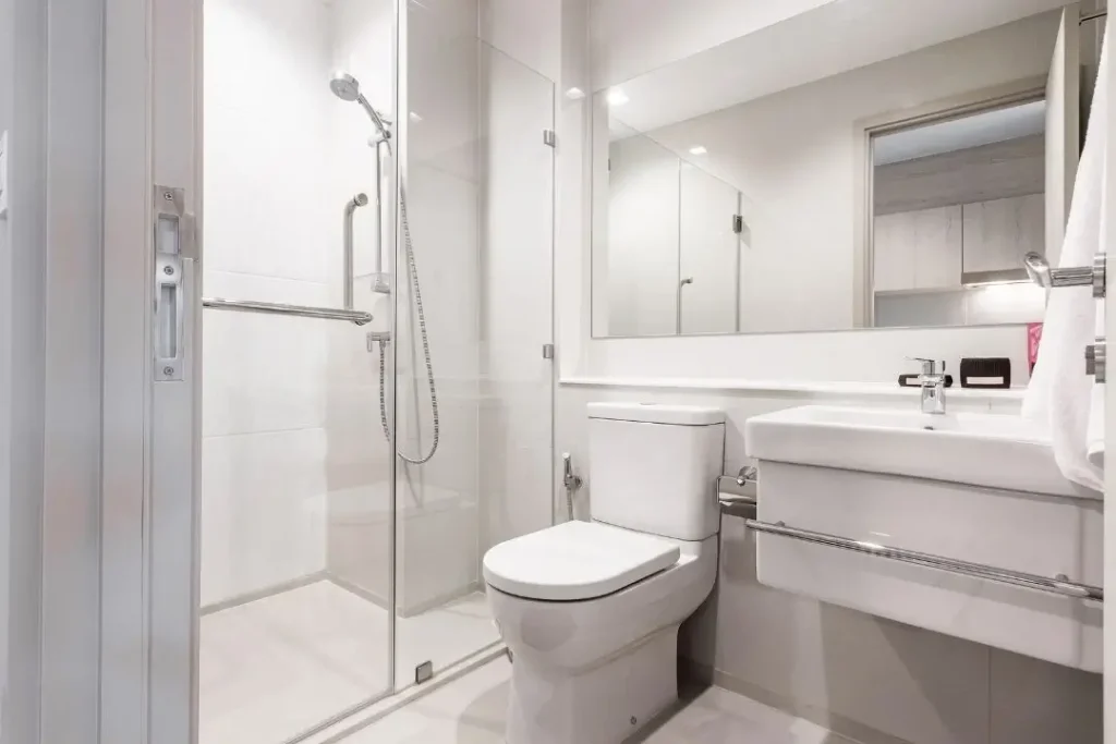 minimalist bathroom